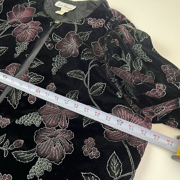Vintage Jeri Marque Velvet Floral Embroidered Jacket 22W  Whimsigoth Fairy - Picture 5 of 12